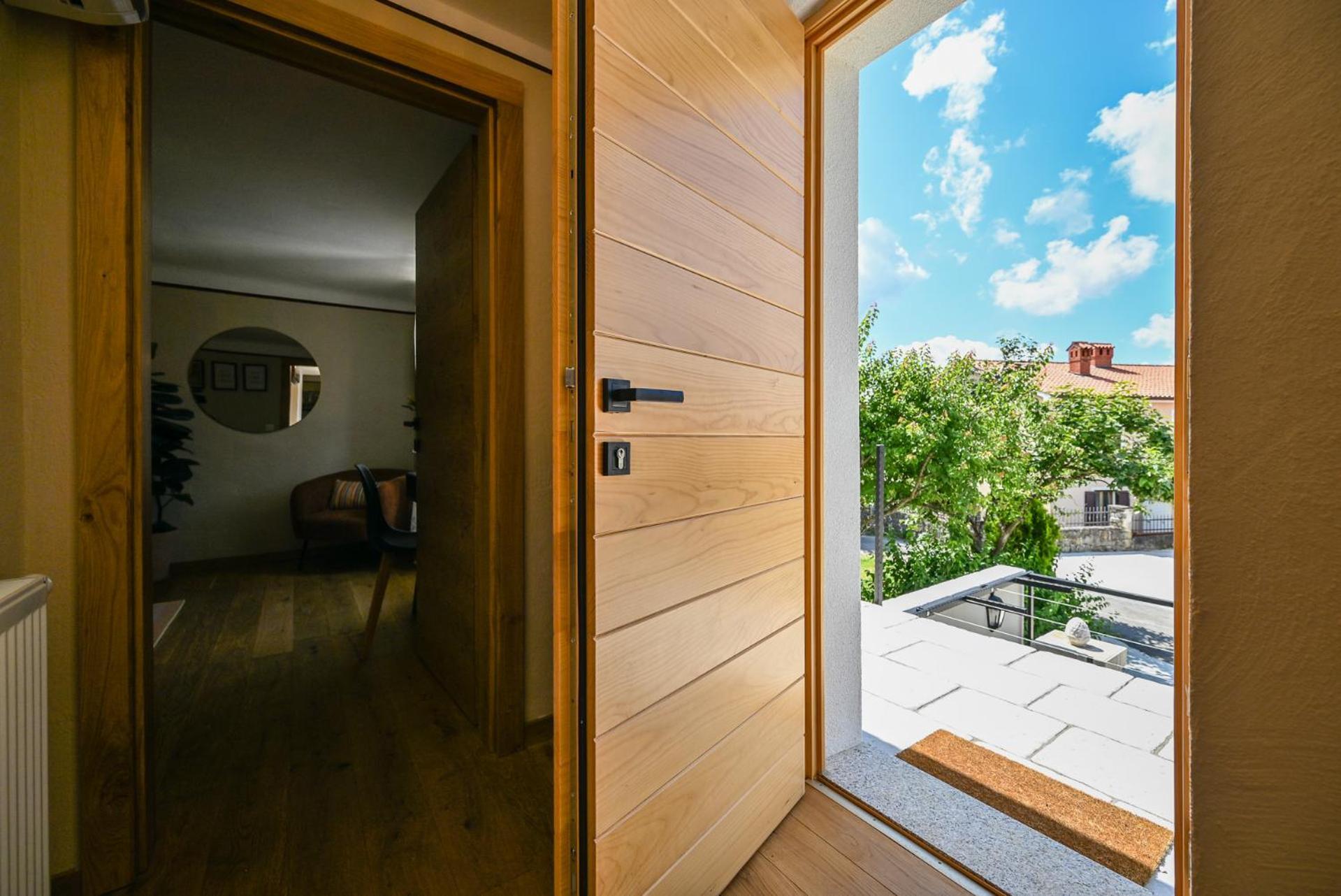 Medanni - Boutique House In Nature With Pool Изола Экстерьер фото