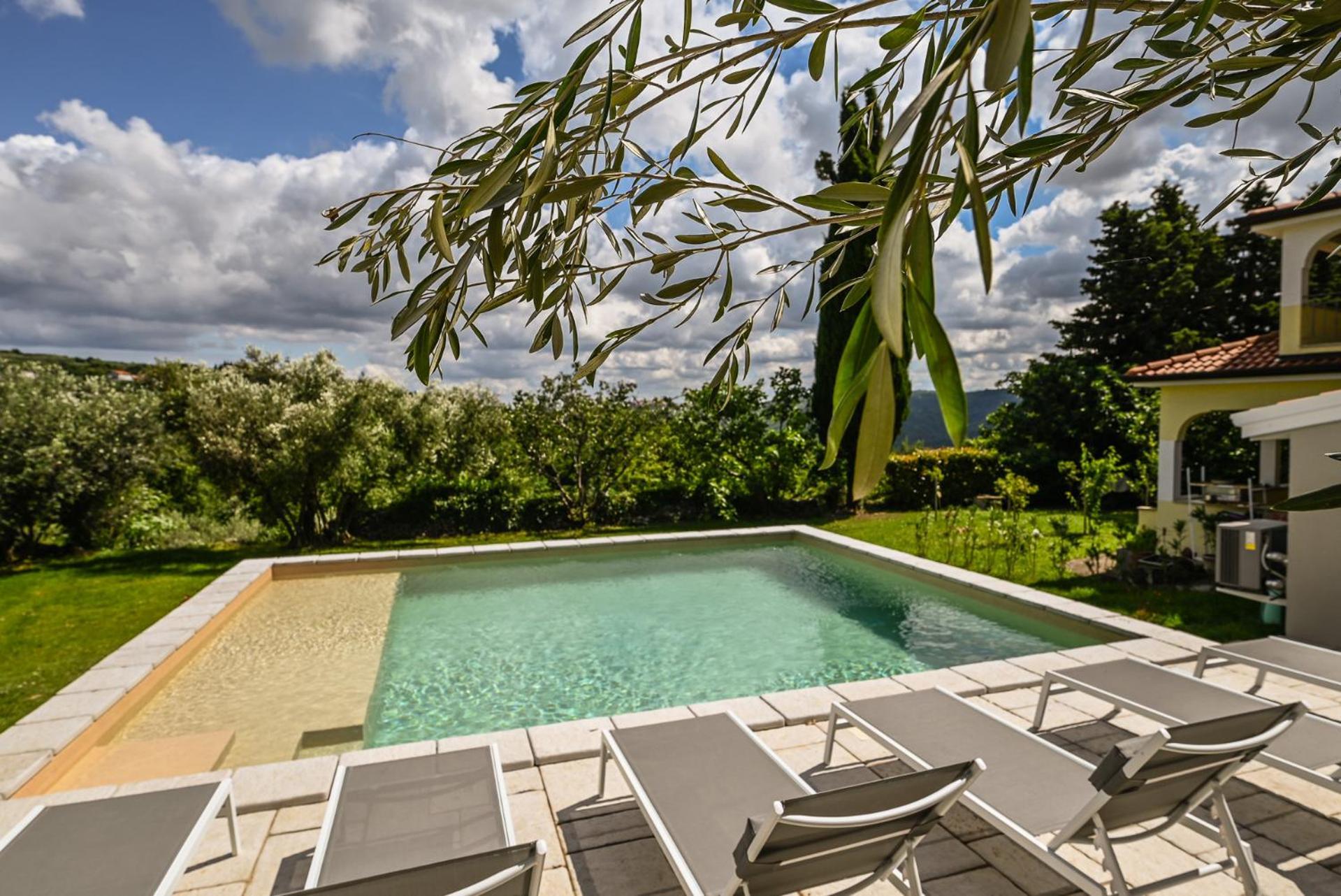 Medanni - Boutique House In Nature With Pool Изола Экстерьер фото